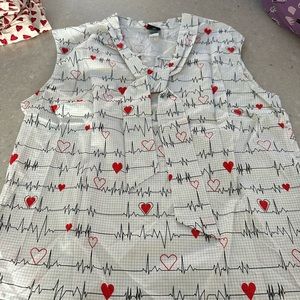 Retrolicious heart monitor sleeveless top w/bow neckline, 2X, EUC